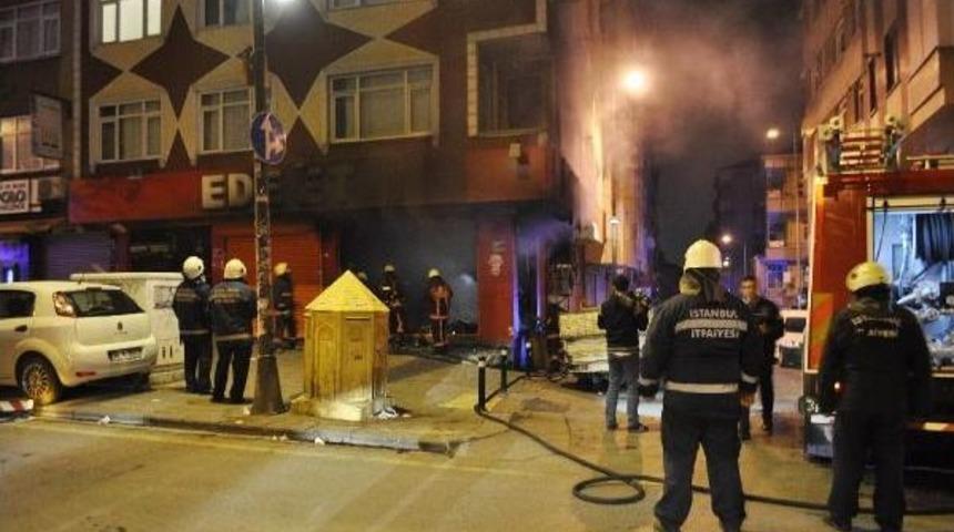 Bah&ccedil;elievler'de Bir Işyerinde Patlama