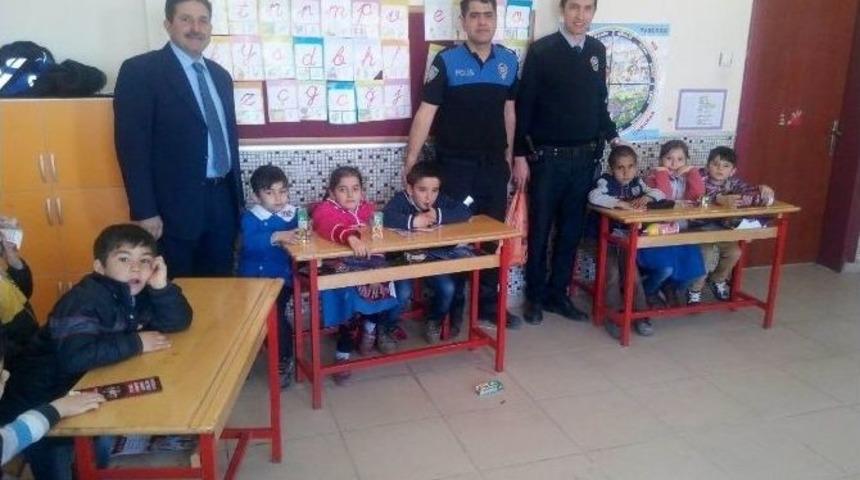 Toplum Destekli Polisler Minik &Ouml;ğrencilerle Buluştu