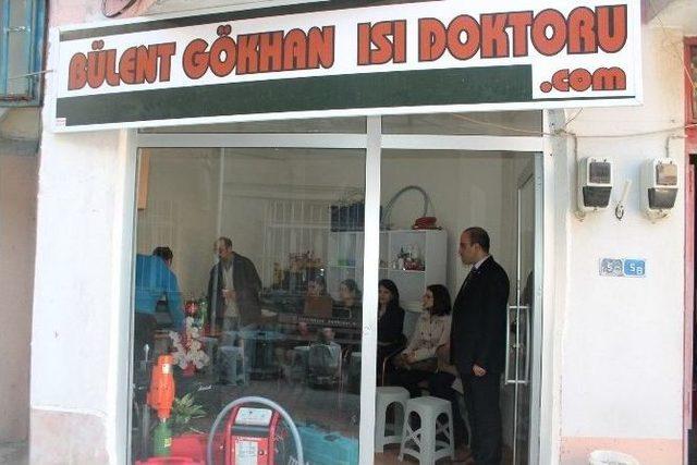 (&ouml;zel Haber) 8 Yıldır Kafasında Platinle Yaşayan Engelli Vatandaş D&uuml;kkan Sahibi Oldu 1