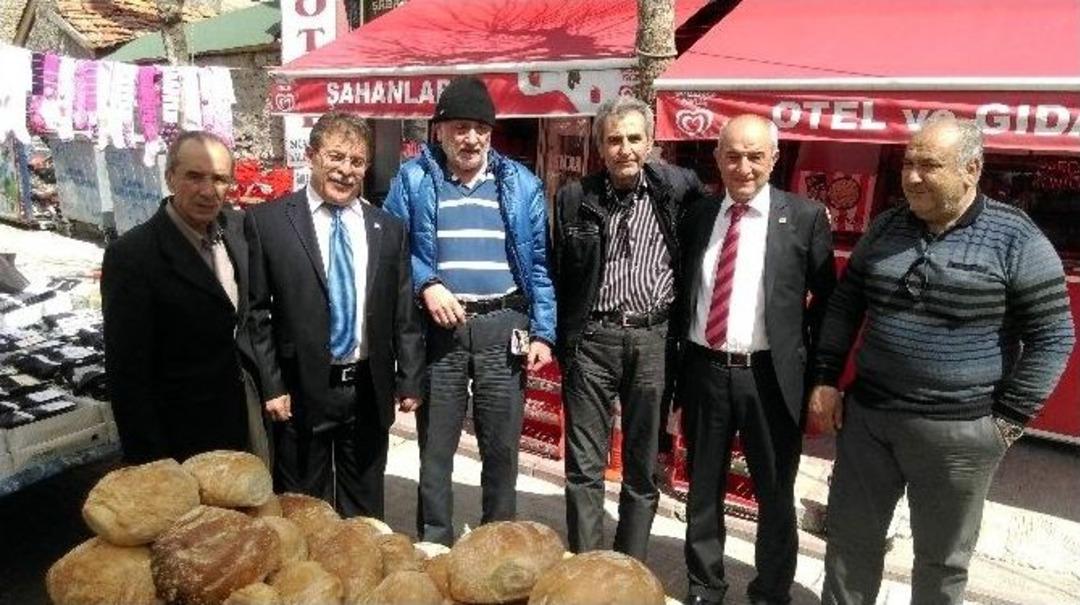 Doktor Fazıl Kasap Emet&rsquo;te Halkla Buluştu