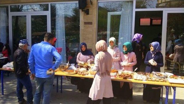 Yığılca’da Öğrenciler Yararına Kermes 1
