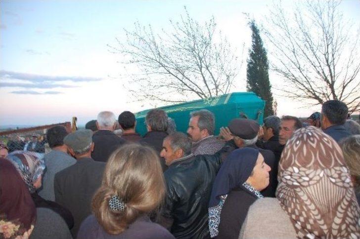 (özel Haber) Adana’da Kendi Serumuna Yanlışlıkla Narkoz Ekleyen Hemşire Öldü G5