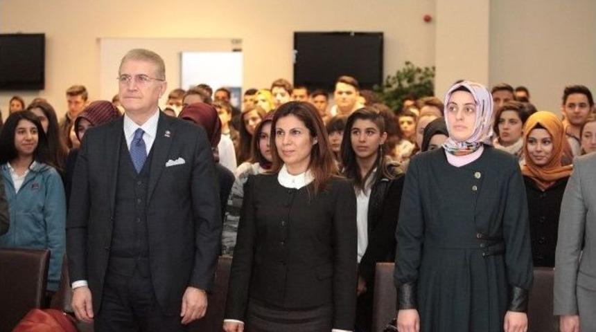 Uzmanlar &Ccedil;ocuk Su&ccedil;larını Konuştu