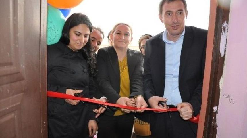 Siirt&rsquo;te Ezidi &Ccedil;ocuklar İ&ccedil;in Kreş A&ccedil;ıldı