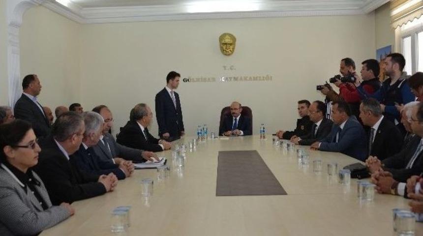 Vali K&uuml;rkl&uuml;&rsquo;den G&ouml;lhisar İl&ccedil;esini Ziyaret Etti