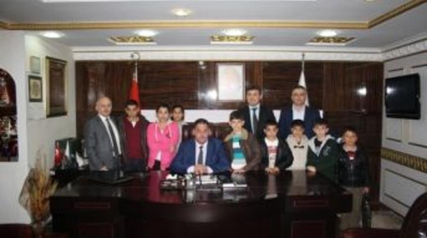 Sevgi Evleri &Ccedil;ocuklarından M&uuml;ft&uuml;ye Ziyaret