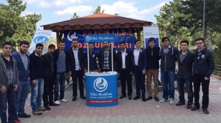 Bilecik &Uuml;lk&uuml; Ocakları Fırat &Ccedil;akıroğlu Anısına Helva Dağıttı