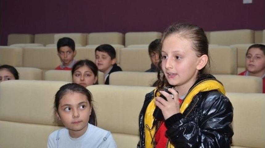 &Ouml;ğrenciler Yerel Y&ouml;netimler Dersini Belediye&rsquo;de İşledi