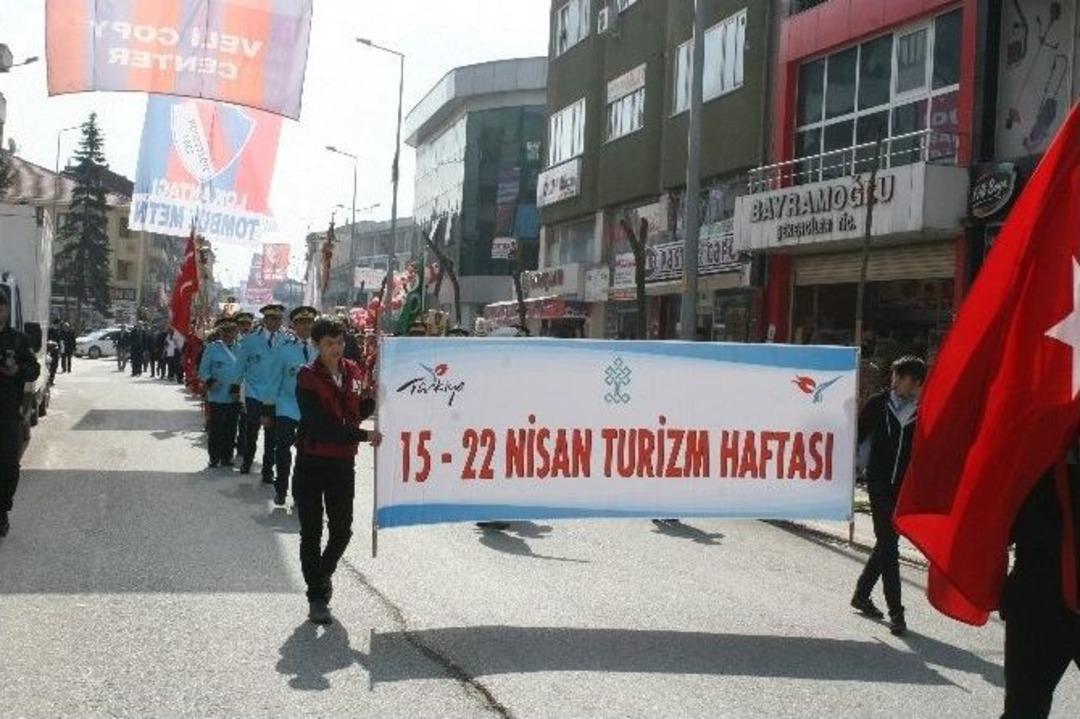 D&uuml;zce&rsquo;de Turizm Haftası Renkli G&ouml;r&uuml;nt&uuml;lerle Başladı