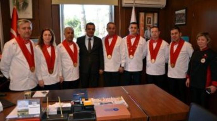 Aş&ccedil;ılar, B&uuml;y&uuml;kşehir Belediyesi Alanya Koordinat&ouml;r&uuml; G&uuml;ney&rsquo;i Ziyaret Etti