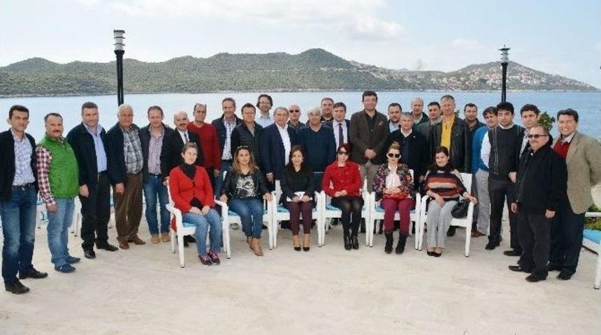Serbest Muhasebeci Ve Mali M&uuml;şavirler Kutso Y&ouml;netimi Bir Araya Geldi
