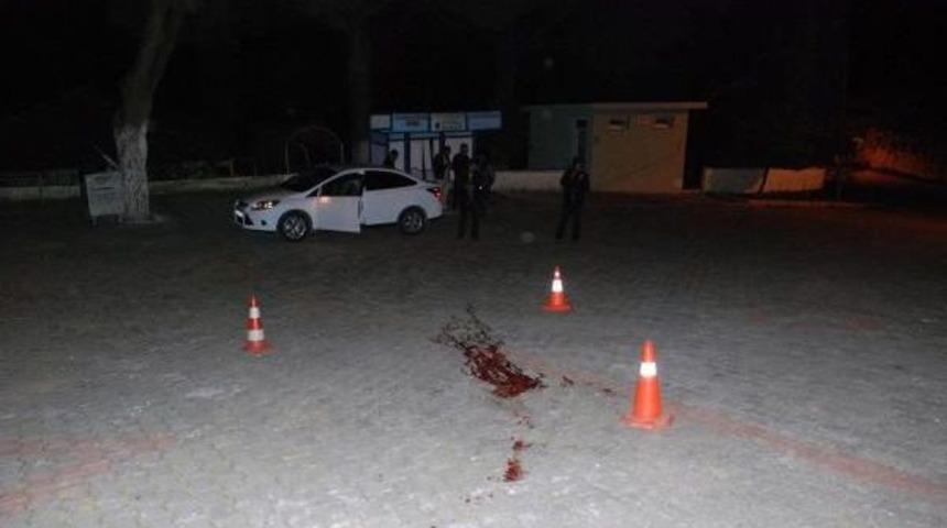 Alacak Kavgasında Kan Aktı: 1 &Ouml;l&uuml;, 4 Yaralı