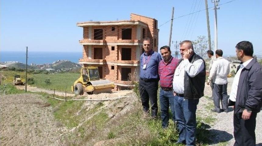 Alanya&rsquo;da Yol Onarım Ve Bakım &Ccedil;alışmaları Devam Ediyor