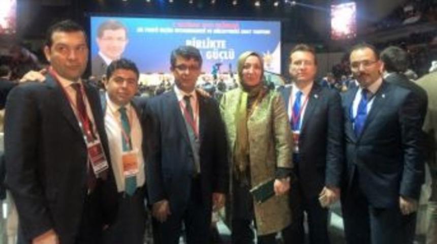 Başbakan Davutoğlu, Ak Parti&rsquo;nin Uşak Milletvekili Adaylarını Tanıttı
