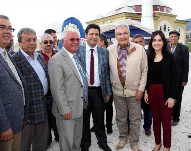 Deniz Baykal, Antalya'da Cami Açtı