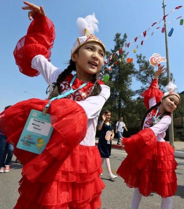 Trt Çocuk Şenliği, Antalya'da Başladı