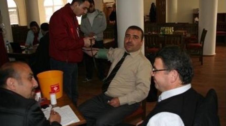Bartın M&uuml;ft&uuml;l&uuml;ğ&uuml;n&rsquo;den Kan Bağışı