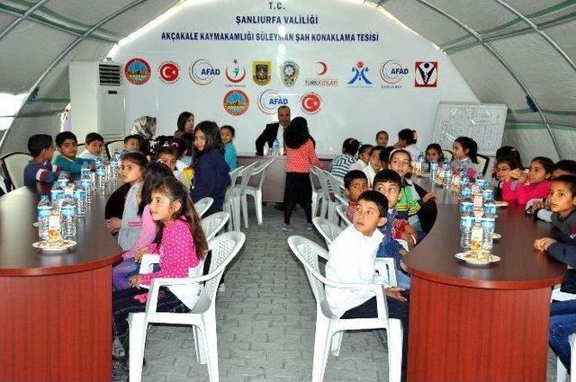 Türkiye’li Öğrenciler Suriye’li Öğrencileri Ziyeret Etti 1