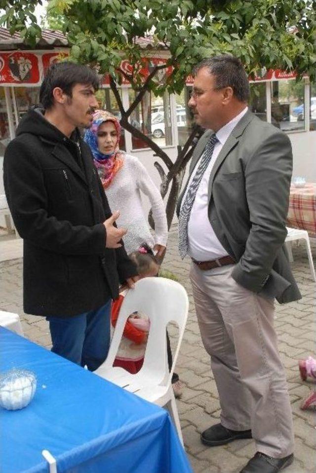 Sokakta Kalan İki Çocuklu Aileye Devlet Sahip Çıktı