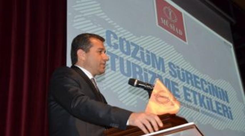 Batman&rsquo;da &rsquo;&ccedil;&ouml;z&uuml;m S&uuml;reci Ve Turizm İlişkisi&rsquo; Paneli D&uuml;zenlendi