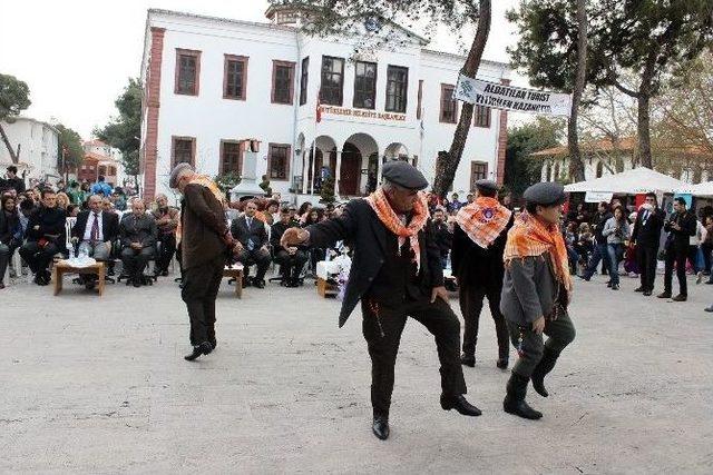 Vali &Ccedil;i&ccedil;ek: Turizm Sevdadır, Sevgidir 2