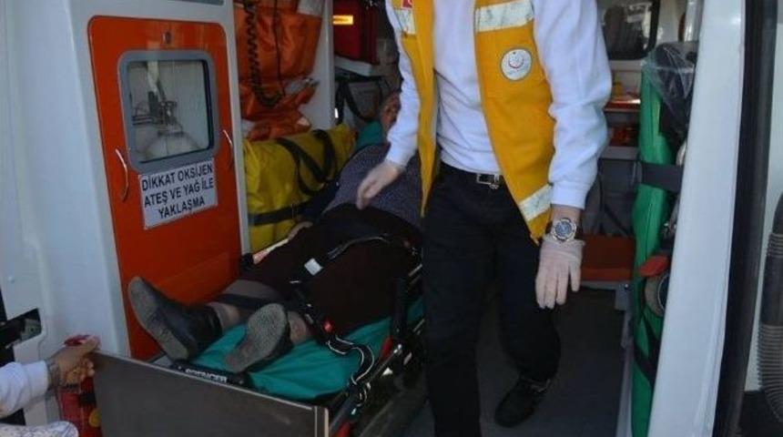 Trafik Kazası: 3 Yaralı