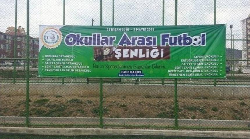 Boz&uuml;y&uuml;k Belediyesi Okullar Arası Futbol Şenliği Başlıyor
