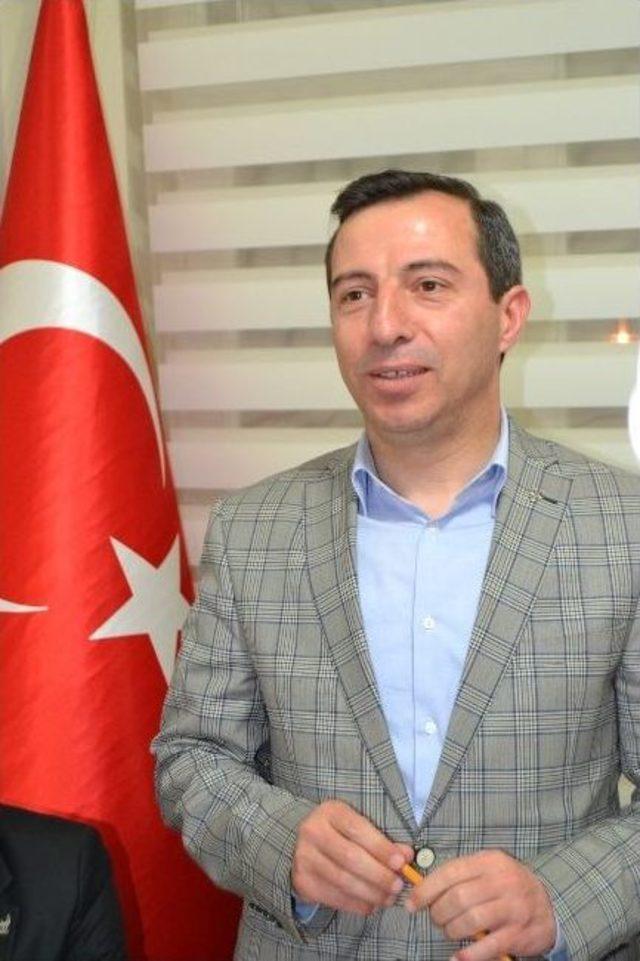 Adaylardan Mhp İnegöl Teşkilatına Ziyaret