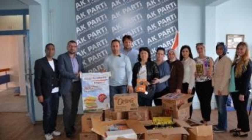 Ak Partiden Kitap Kumbarası Kampanyası