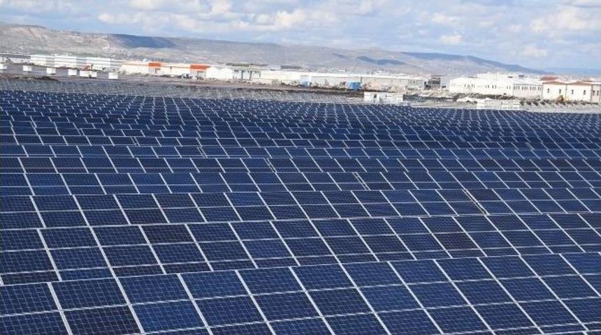 Kayseri Osb T&uuml;rkiye&rsquo;nin En B&uuml;y&uuml;k G&uuml;neş Enerjisi Santraline Kavuşuyor