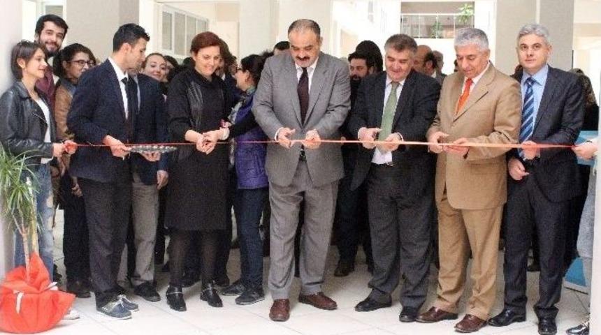 &Ccedil;anakkale Ruhu Resim Sergisi Ne&uuml; Akef&rsquo;te A&ccedil;ıldı