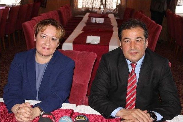 Chp&rsquo;li Adayın Toplantısında Gerginlik 1