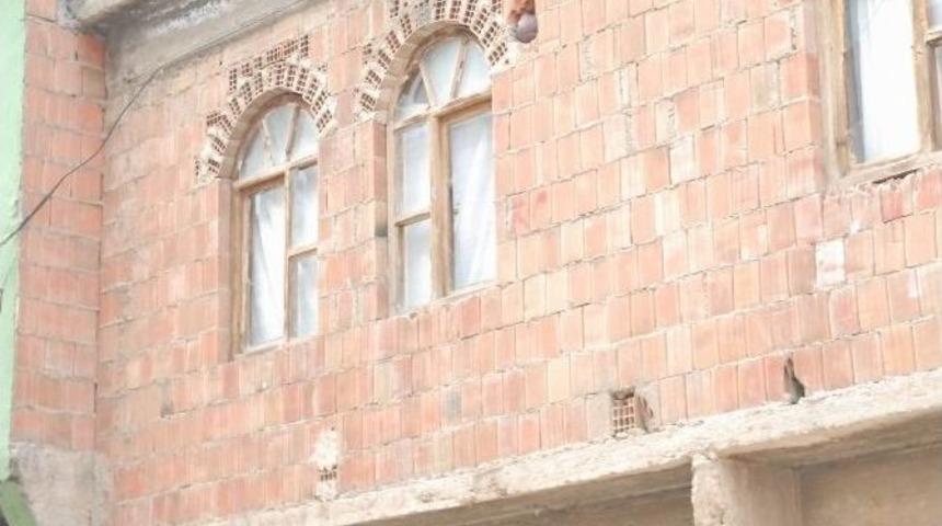 Suriyeli Aile İle Mahalleliler Arasında Kavga