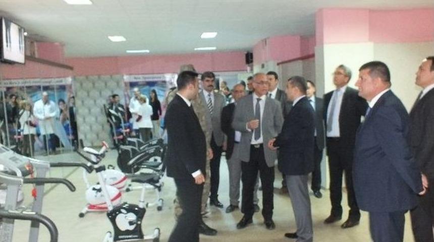 Hastane Obezite İle M&uuml;cadele İ&ccedil;in Spor Salonu A&ccedil;tı