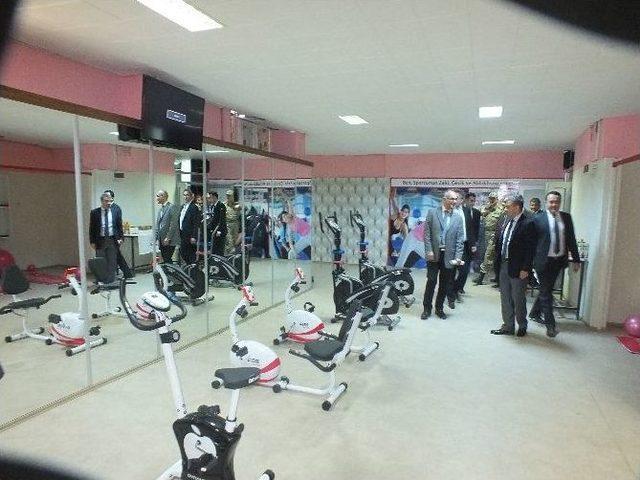 Hastane Obezite İle M&uuml;cadele İ&ccedil;in Spor Salonu A&ccedil;tı 1