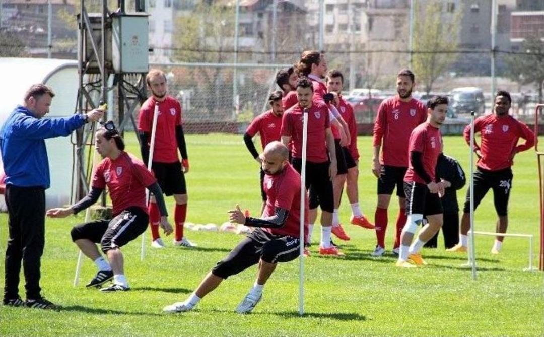 Samsunspor&rsquo;un İlk Hedefi &rsquo;play-off&rsquo;