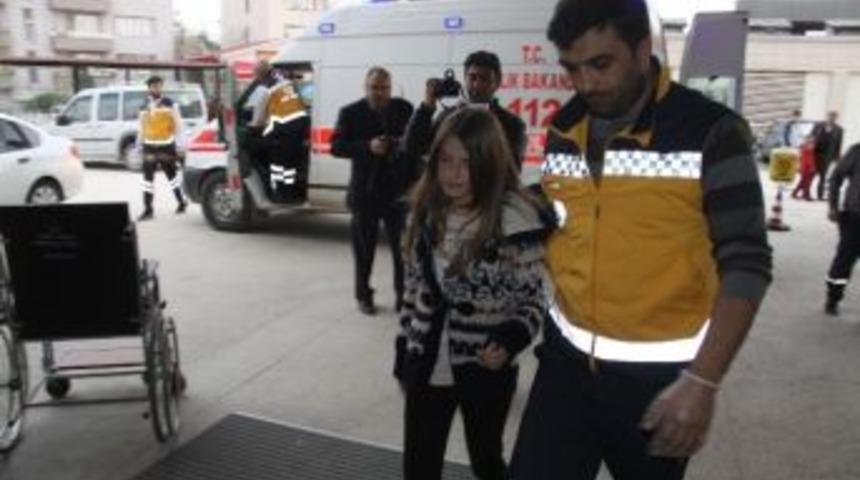 K&uuml;&ccedil;&uuml;k Kızın Hırsızlık Oyunu