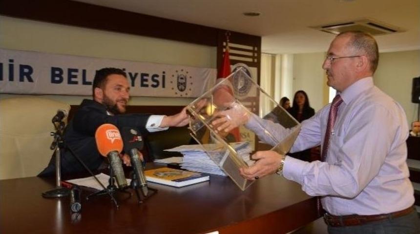 B&uuml;y&uuml;kşehir Belediye Meclisi Enc&uuml;men Ve İhtisas Komisyonları &Uuml;yeleri Se&ccedil;ildi