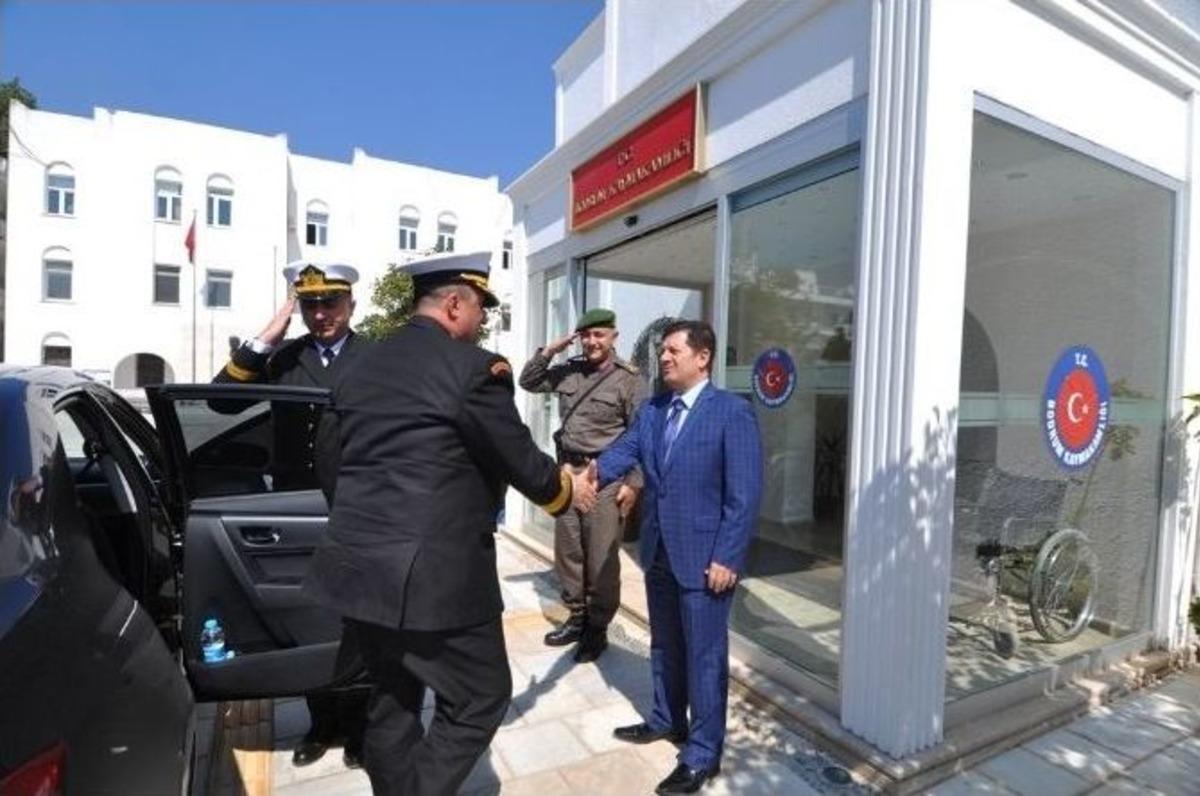 Sahil G&uuml;venlik Komutanı Bodrum&rsquo;da