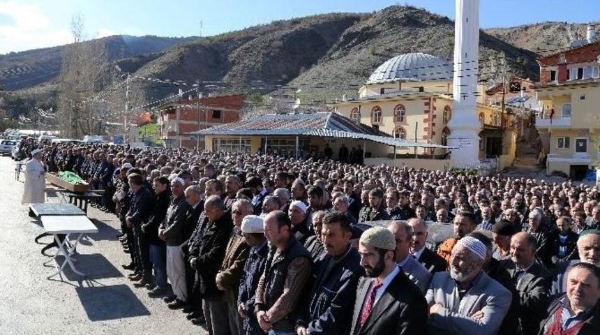 G&uuml;m&uuml;şhane&rsquo;de Ki Trafik Kazası