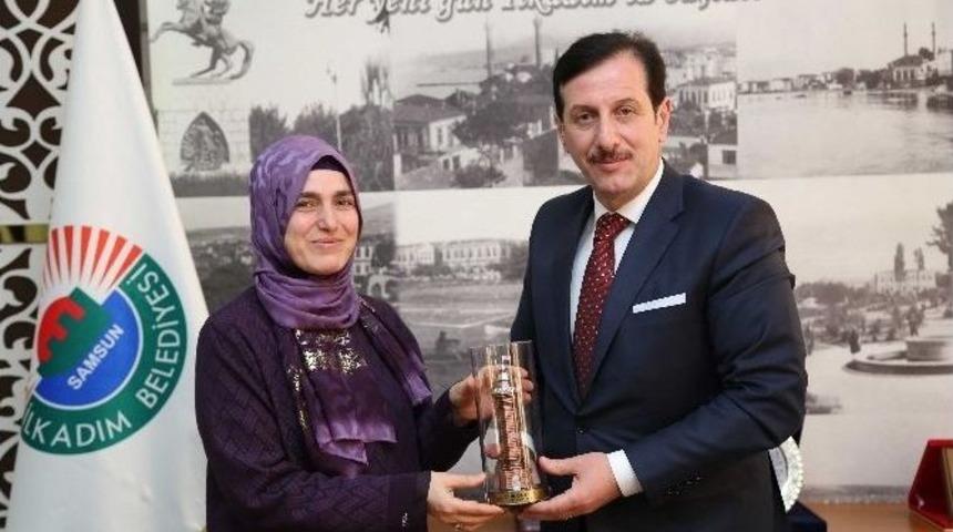 Başkan Tok, Ak Parti&rsquo;li Kadınları Ağırladı