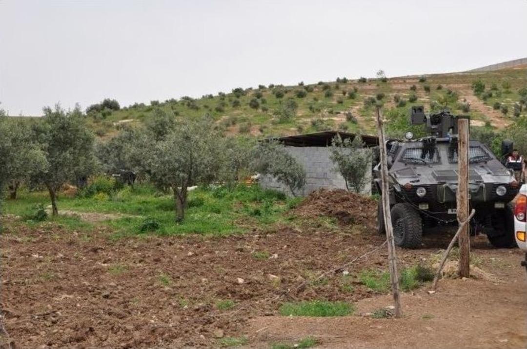 Zeytin Bah&ccedil;esinde Patlayıcı Madde Bulundu