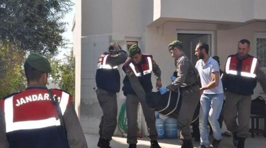 Bek&ccedil;i Evinde Intihar Etti