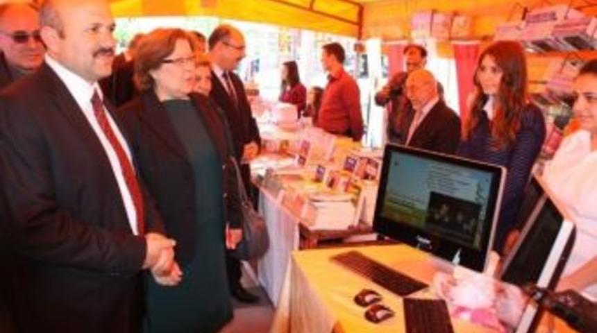 Erzin&rsquo;de Portakal &Ccedil;i&ccedil;eği Kitap Sanat Ve Yemek G&uuml;nleri Festivali