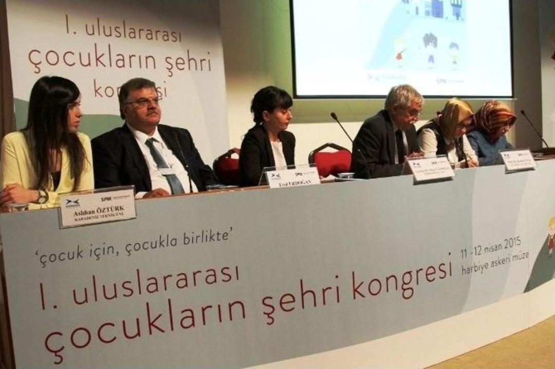 Parti Liderlerine &Ccedil;ocuklardan Kritik Se&ccedil;im &Ccedil;ağrısı