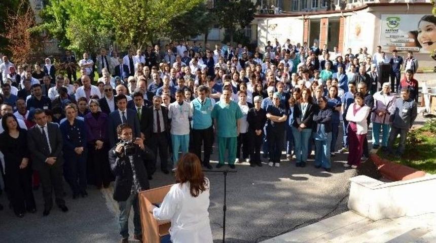 Bı&ccedil;aklanarak &Ouml;ld&uuml;r&uuml;len Dr. Ersin Arslan Anıldı