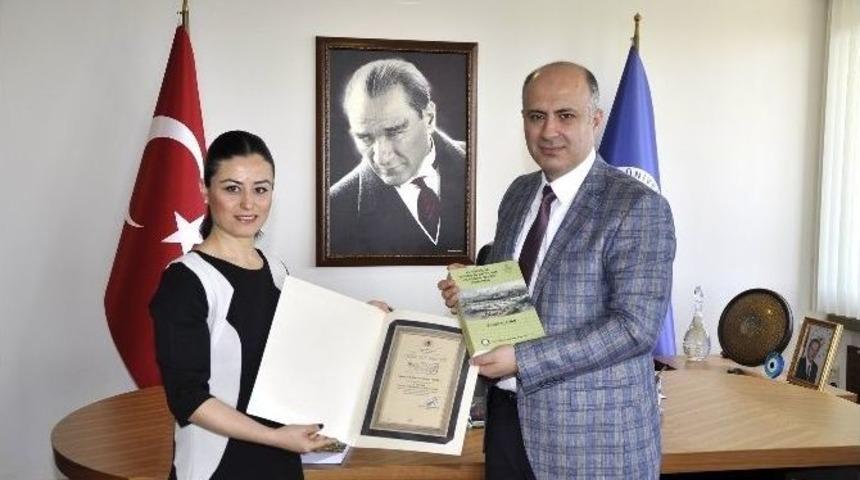 &Ccedil;amsarı&rsquo;dan, Tarih B&ouml;l&uuml;m&uuml; &Ouml;ğretim &Uuml;yelerine Teşekk&uuml;r
