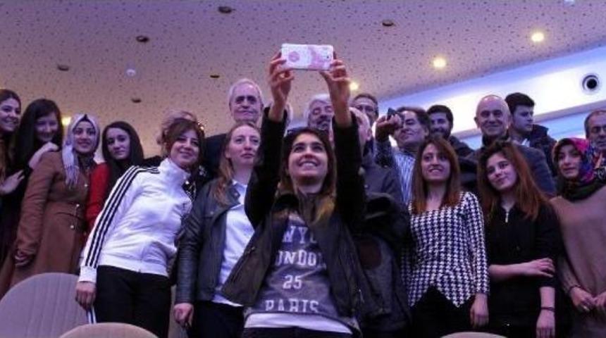 Prof.dr. &Ouml;zbek, Eğitim Anlayışını Sorguladı