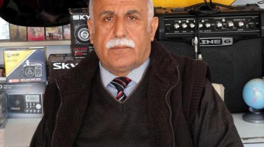 Oğlu Işid&rsquo;E Katılan Halk Ozanı Ağıt Yaktı