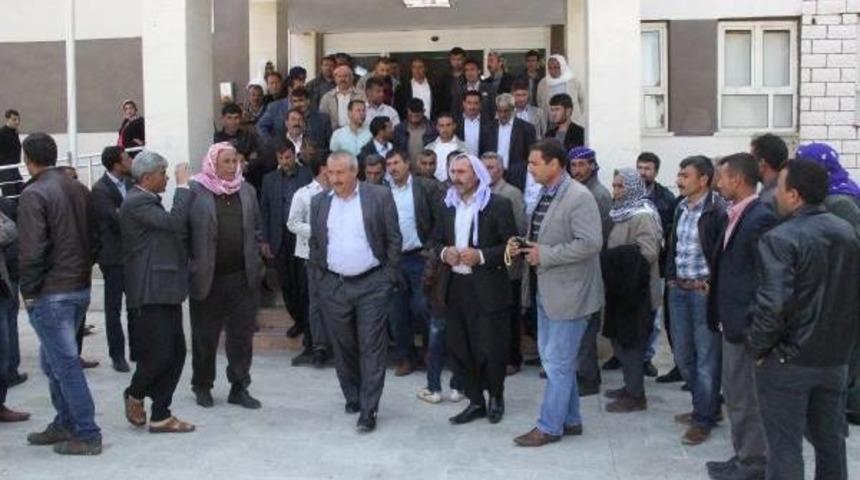 Şanlıurfa'da Servis S&uuml;r&uuml;c&uuml;lerinden Eylem